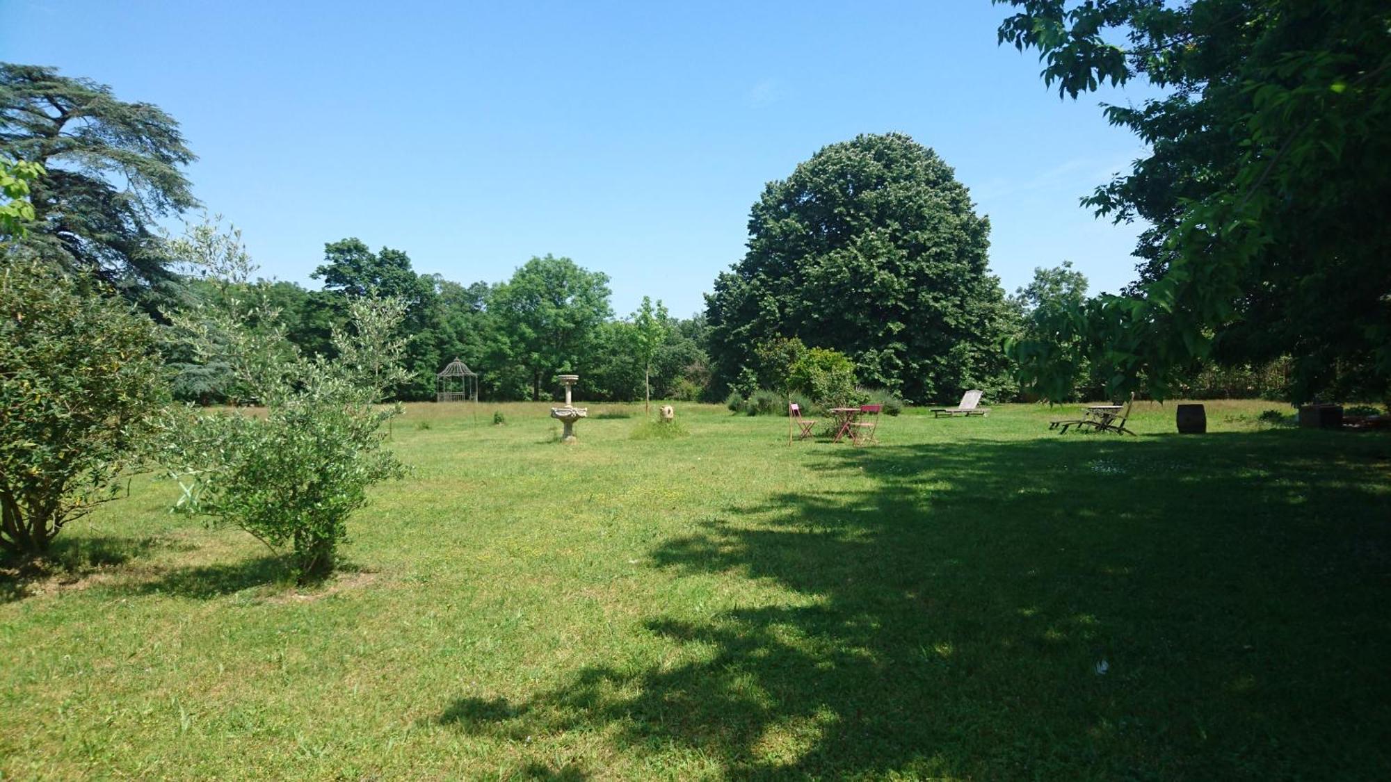 L'Ecrin De Vert Saint-Alban-du-Rhone ห้อง รูปภาพ